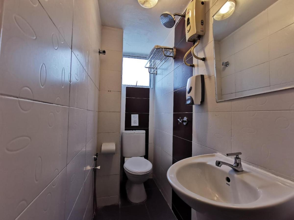 Bangi Business Hotel Kampong Sungai Ramal Dalam Eksteriør bilde