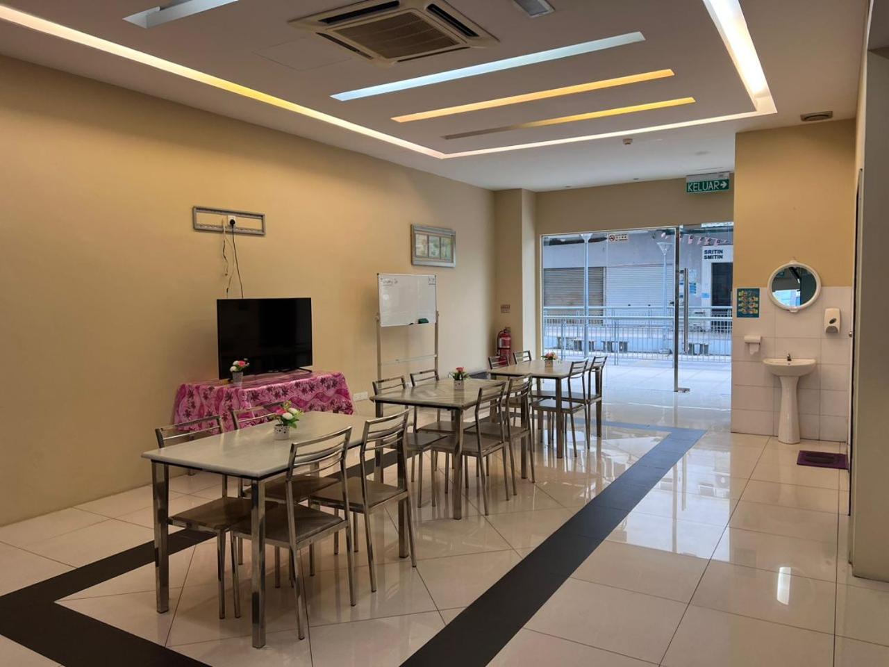 Bangi Business Hotel Kampong Sungai Ramal Dalam Eksteriør bilde